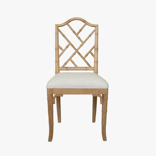 Chaise Bella Oak à motifs ajourés