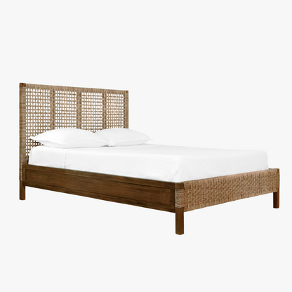 Lit d'herbes marines de Koko