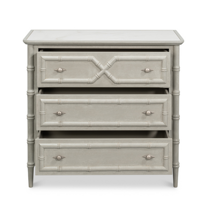 Tortue blanche poitrine