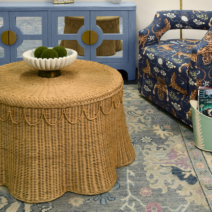 Table basse festonnée St Germain