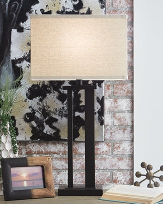 Lampe de table en métal Aniela (2/CN)