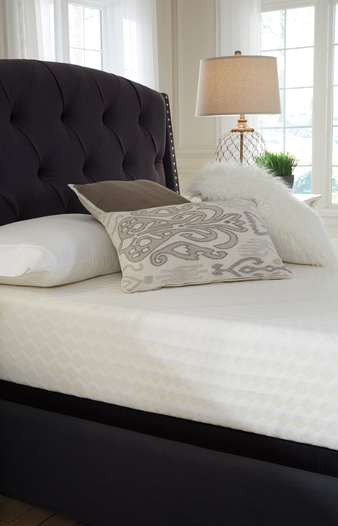Matelas en mousse à mémoire de forme Chime de 10 pouces