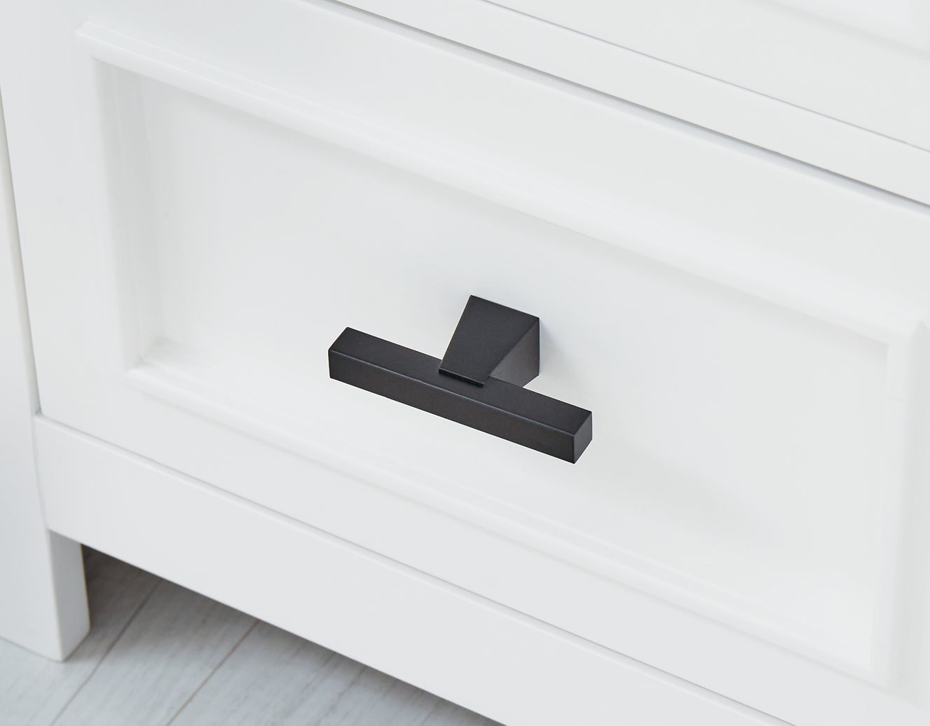 Meuble TV extra large Ashbryn