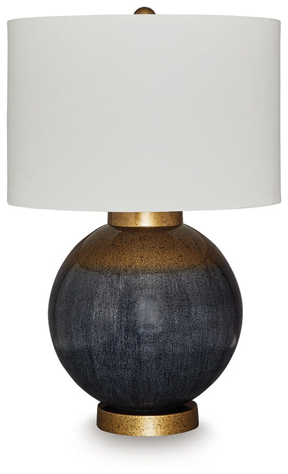Lampe de table en métal Adara (1/CN)