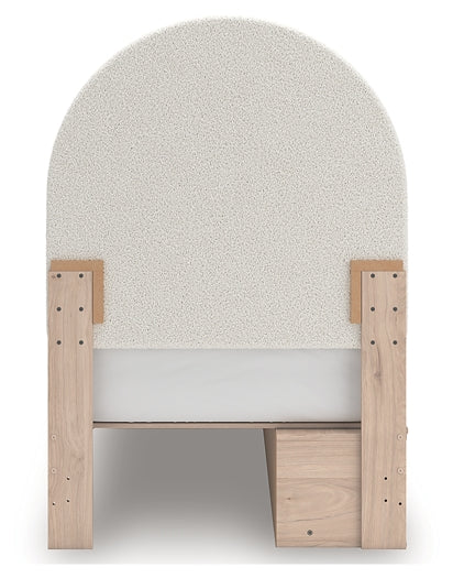 Lit double à panneaux rembourrés Arloster avec rangement